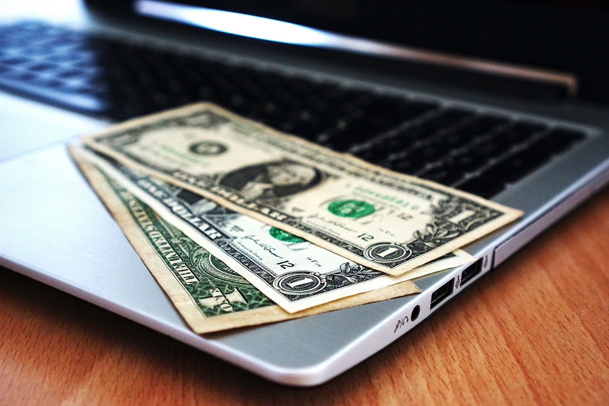 12 Hidden Fees Consumers Keep Missing Online